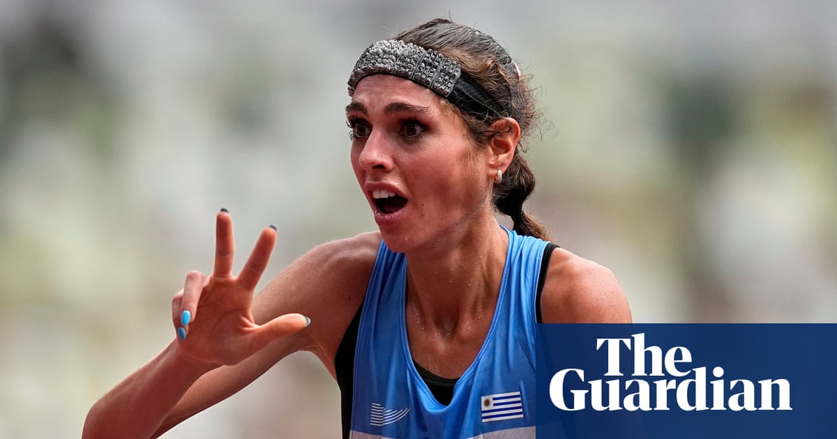 A sprint finish and disbelieving bronze: women’s marathon brings worlds thrills