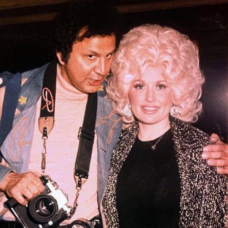 Ron Galella with Dolly Parton in 1977.