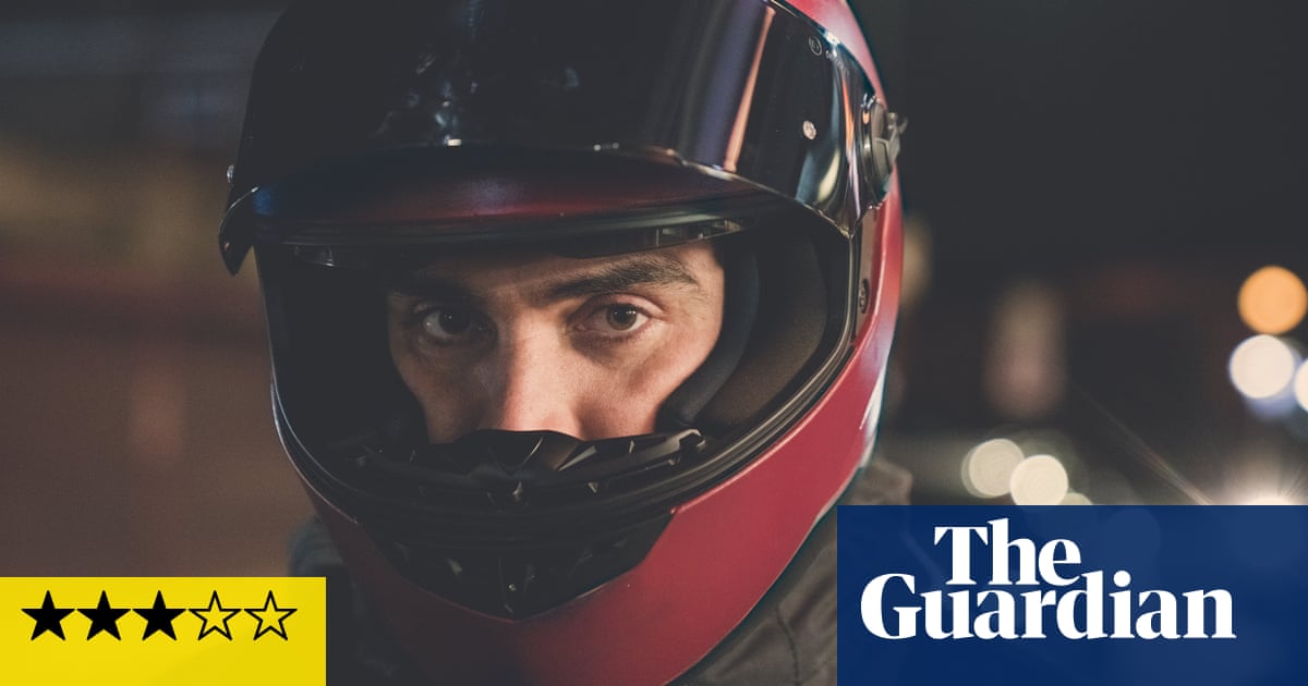 The Bike Thief review – a clear-eyed, unsentimental study of immigrant life