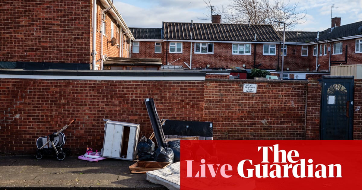 4.3m children living in poverty, up 100,000 on previous year, DWP figures show – UK politics live