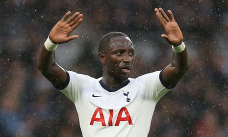 Tottenham’s Moussa Sissoko needed an operation to repair damage to the medial collateral ligament in his right knee.