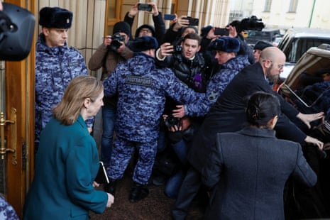 US ambassador to Russia Lynne Tracy walks out of the headquarters of Russia’s foreign ministry after a meeting in Moscow.