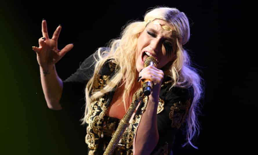Kesha performs in Los Angeles