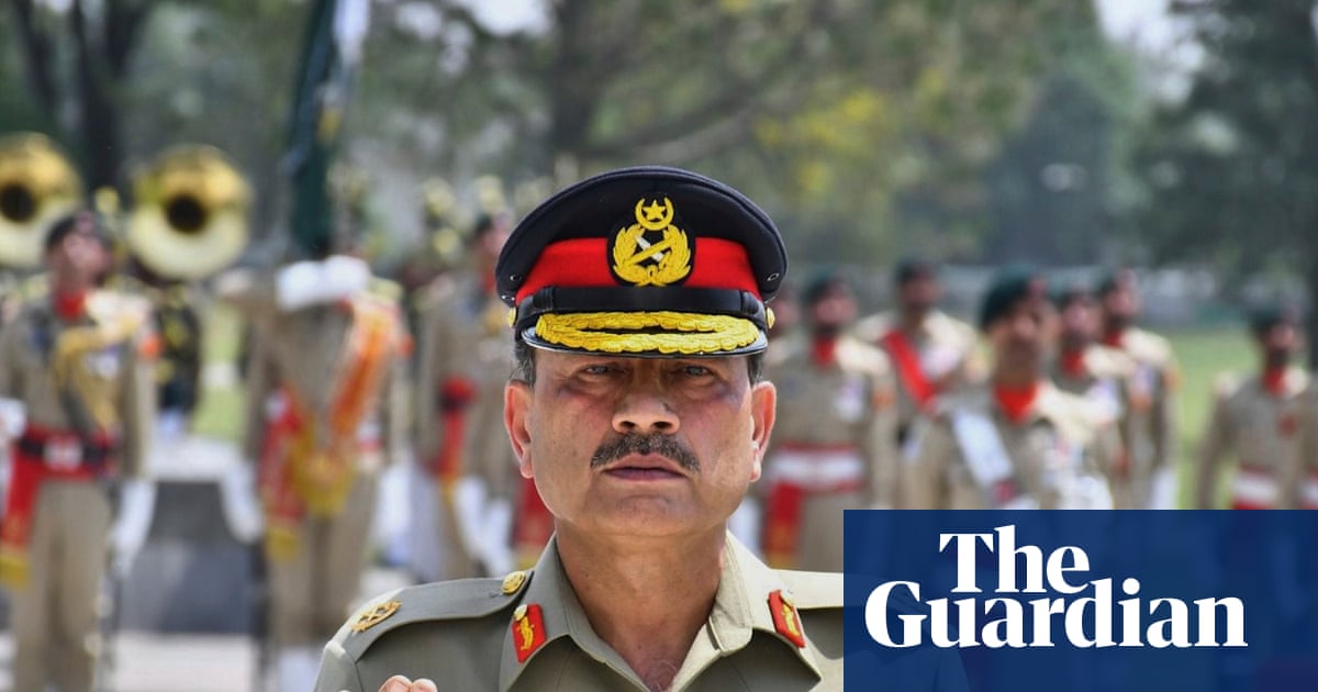 Tracking the Middle East Strike: Real-Time 3D Globe Analysis and Its Ripple Effects on Global Commodities