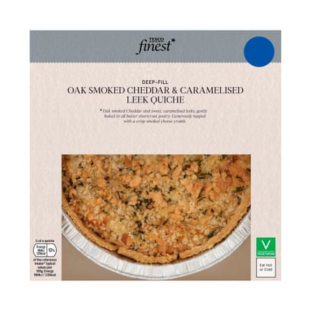 Tesco Finest Oak Smoked Cheddar & Caramelised Leek Quiche 400g