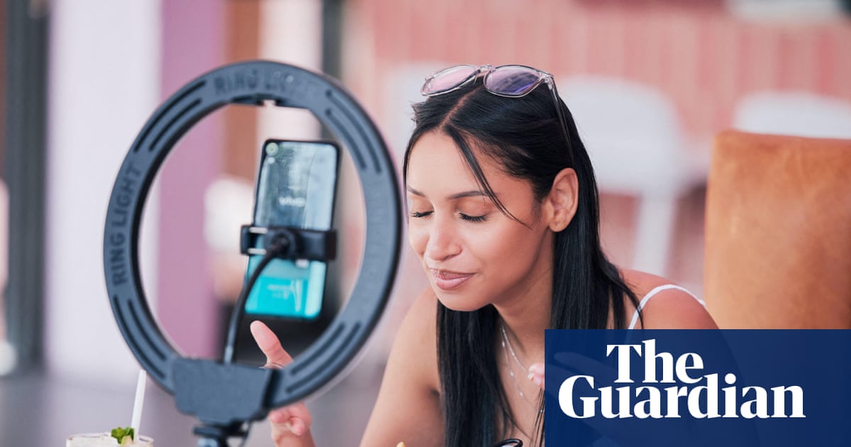 ‘Food porn’: are sexy meal pics ruining the restaurant industry?