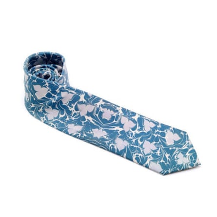 V&A Shop Blue marble tie