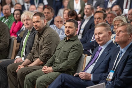 Boris Johnson and Volodymyr Zelenskyy