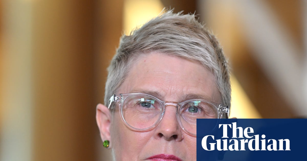 ‘Letting the algorithm rip’: no legal basis for lack of human override of aged care funding tool, inquiry hears