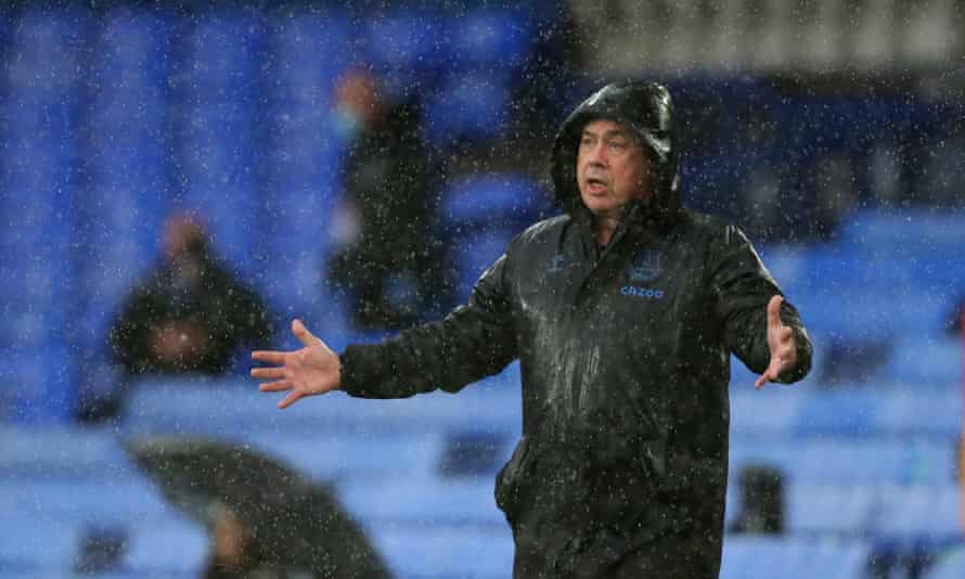 Carlo Ancelotti looks on as his side slump to defeat.