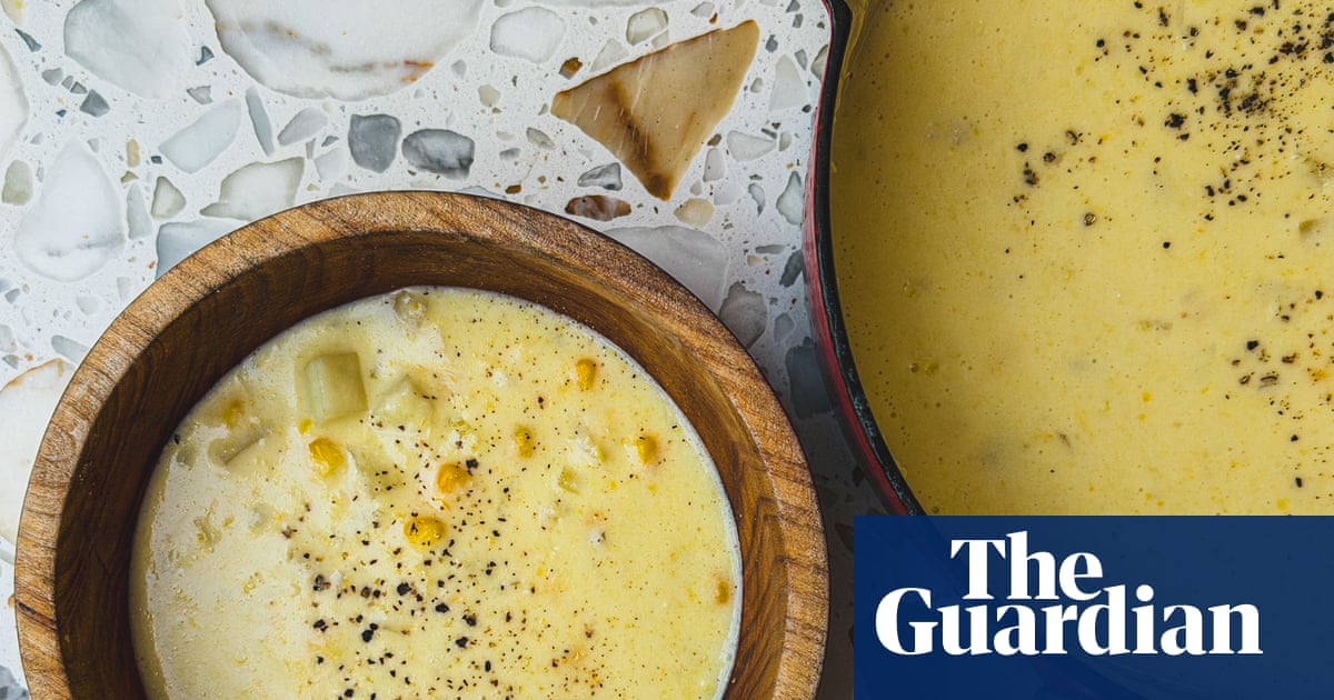 How to turn corn cobs into a delicious chowder – recipe | Waste not How to turn corn cobs into a delicious chowder – recipe | Waste not