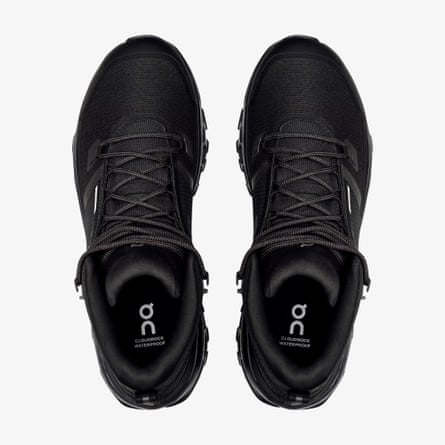 ON Cloudrock Mid waterproof