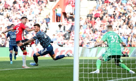 Jan Bednarek scores Southampton’s first goal against Arsenal