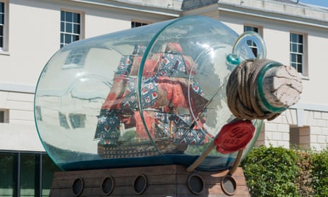 Nelson’s Ship in a Bottle by Yinka Shonibare, on permanent display in front of the National Maritime Museum, Greenwich.