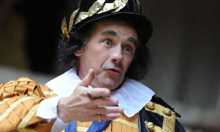 Mark Rylance playing Richard III at the Globe Theatre in London