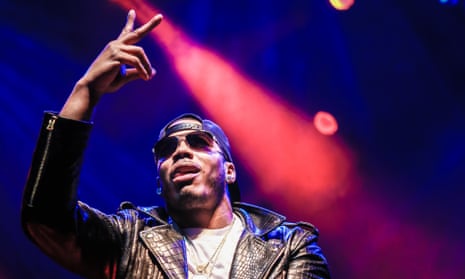Nelly performing in London in April 2015.