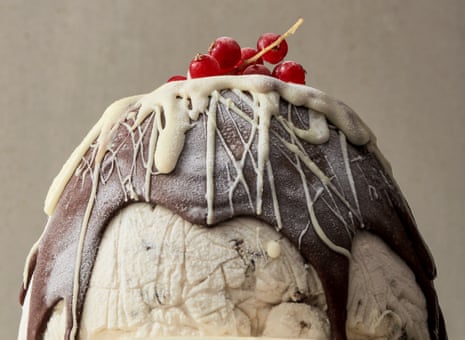 How to make Christmas pudding ice-cream bombe – recipe, Food