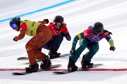 Great Britain's Charlotte Bankes (centre) competes in the women's snowboard cross.