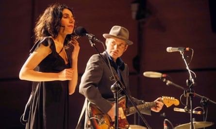 PJ Harvey performing with longtime collaborator John Parish in Milan, 2009.