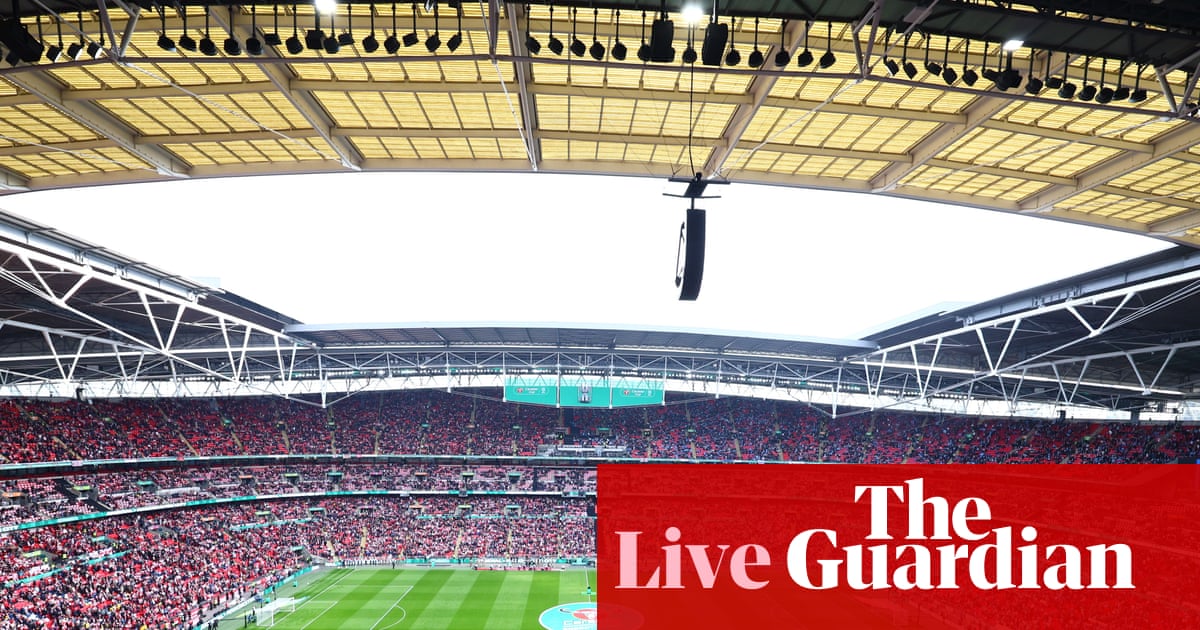 Arsenal v Manchester City: Carabao Cup final – live