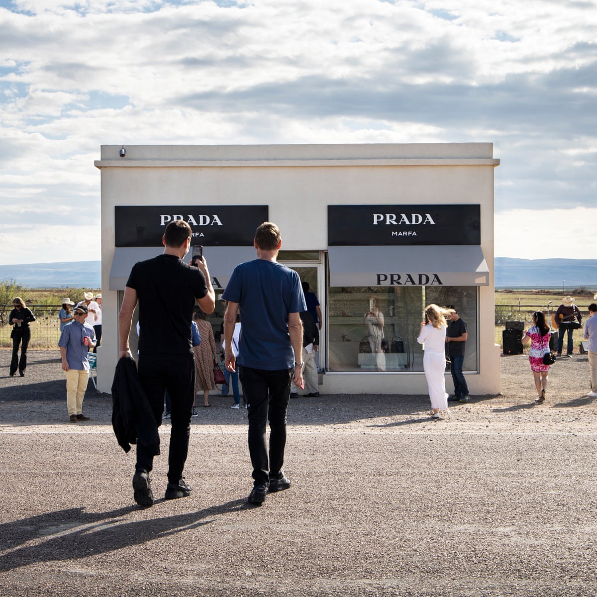 Prada In The Desert How A Fake Luxury Boutique Became A Texas Landmark Us News The Guardian