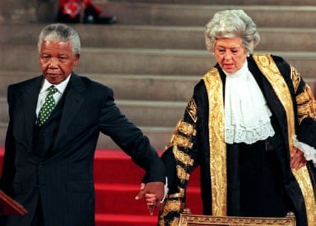 Betty Boothroyd et Nelson Mandela