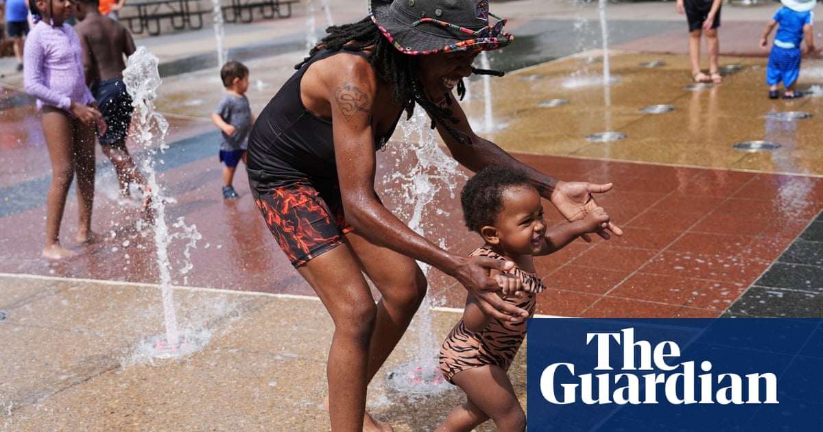 Weather tracker: US and Europe swelter in June heatwaves