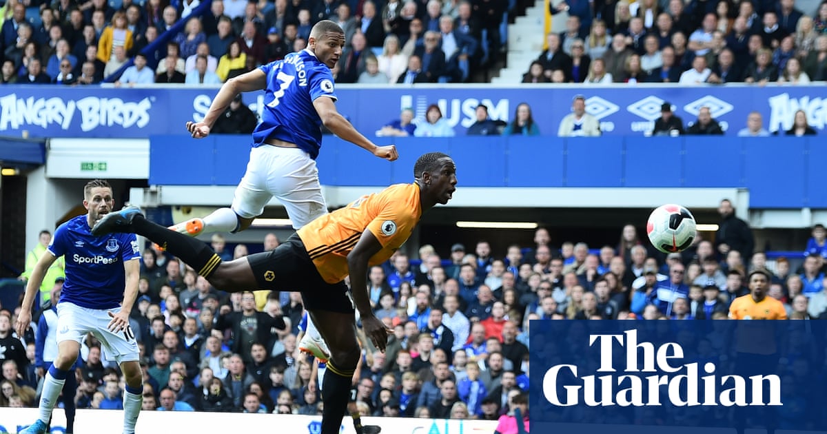 Richarlison at the double for Everton to snatch late win over Wolves