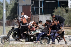 Injured people and their loved ones onboard a vehicle
