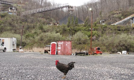 A coal washing plant along Route 119 outside of Pikeville.