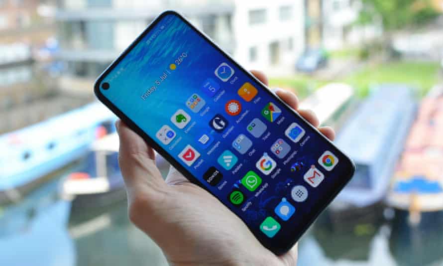 Honor Review Huawei S First New Phone During Trump Dispute Huawei The Guardian