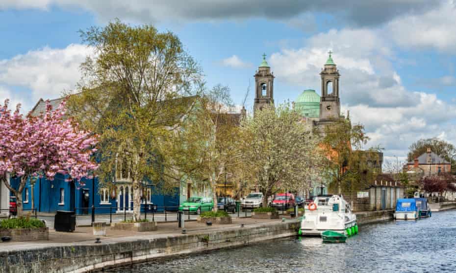 The Shannon waterfront at Athlone in spring.