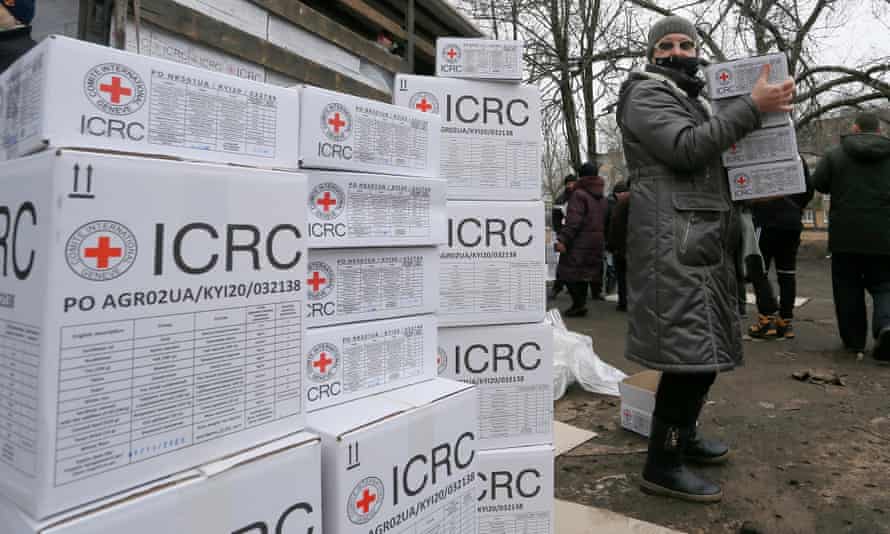 Humanitarian aid from the Red Cross is distributed in Donetsk, Ukraine, March 2021.