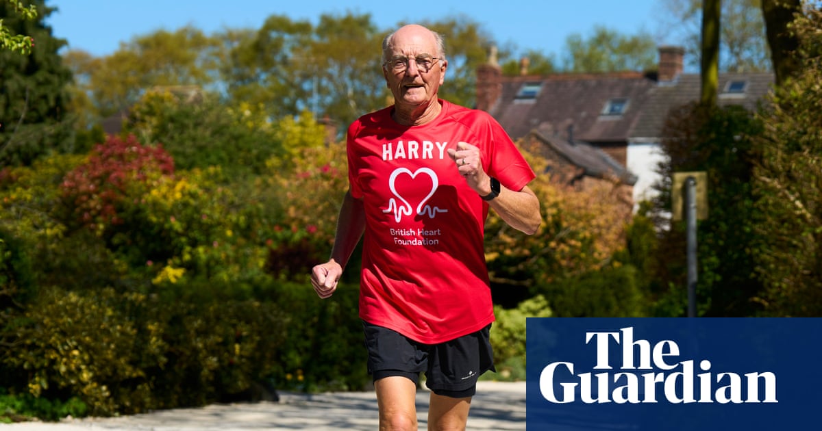 ‘I’ll keep doing it as long as I can’: Harry Newton, London Marathon’s oldest runner at 88