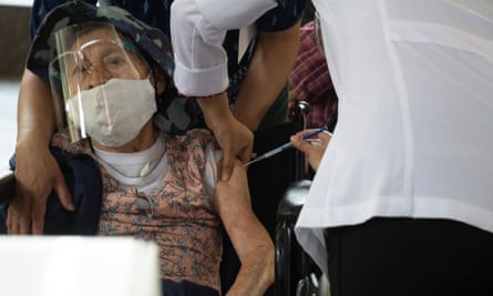 A elderly person being vaccinated in Mexico City