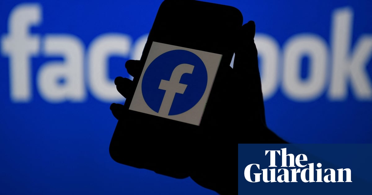 Russians seek to evade social media ban with virtual private networks
