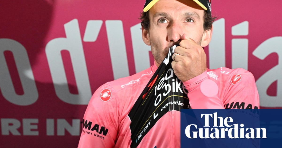 Simon Yates Wins Giro d'Italia After Colle delle Finestre Comeback