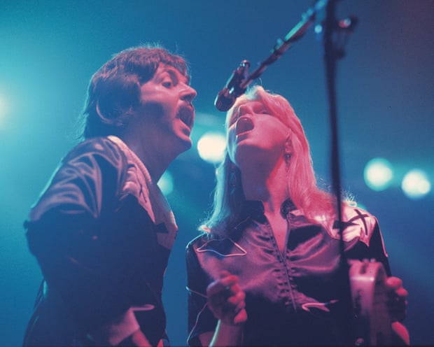 Reseña de Wings de Paul McCartney: una historia brillante del renacimiento post-Beatles Reseña de Wings de Paul McCartney: una historia brillante del renacimiento post-Beatles