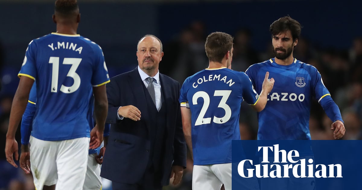 Benítez vows to stay at Everton amid Newcastle speculation