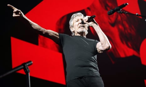 Roger Waters performs in Chicago in July this year
