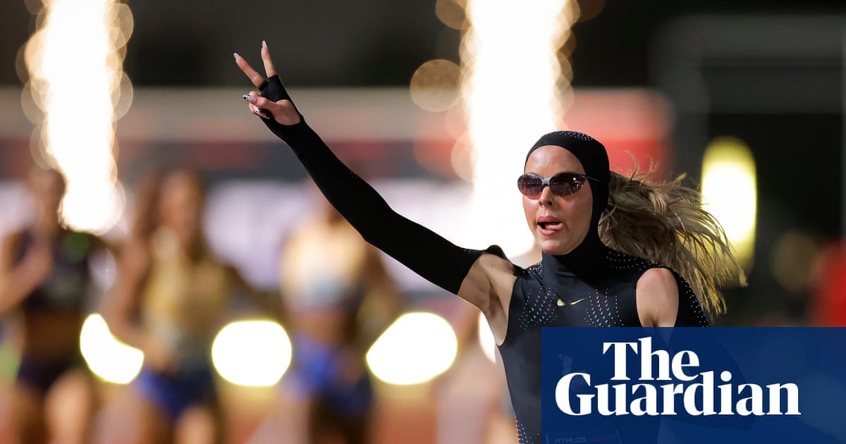 Keely Hodgkinson shows off Catwoman style to steal Athlos London event