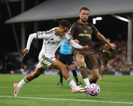 Michael Oliver showed a yellow card to Josh King for simulation during Fulham’s win over Brentford.