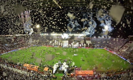 On the road with Grêmio and Lanús fans at the Copa Libertadores final, Copa Libertadores