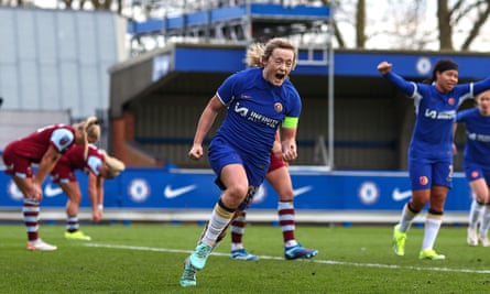 Erin Cuthbert scores against West Ham in extra time.