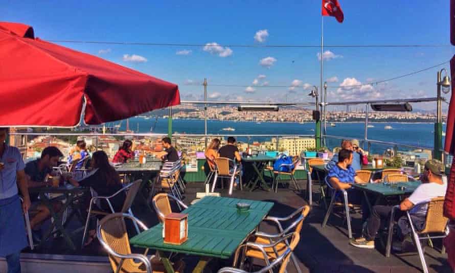 Konak bar cafe restaurant, Istanbul