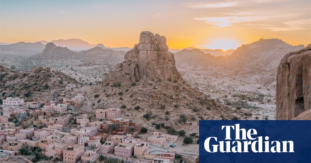 Discover hidden Morocco – from forgotten beaches to ancient citadels and soaring desert dunes Discover hidden Morocco – from forgotten beaches to ancient citadels and soaring desert dunes