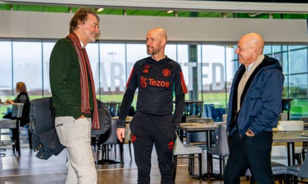 Sir Dave Brailsford (right) and Erik ten Hag (centre) talk to Sir Jim Ratcliffe