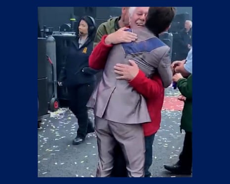 The Killers' Brandon Flowers leaves Glastonbury fans baffled with drastic new lo The Killers' Brandon Flowers leaves Glastonbury fans baffled with drastic new lo