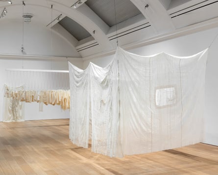 Péro’s Entangled Memories, Interwoven Stories, and Somi Ko’s People of One, Continuum and Moment.