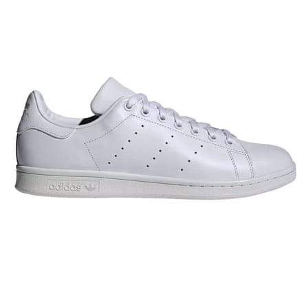 Men’s Capsule Wardrobe Sat Mag Nov 16 A style staple, minimal white trainers go with everything 21 Stan Smith shoes, £85, adidas.co.uk